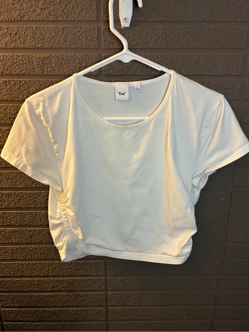 TNA Cream Short Sleeve Crop Top with Side Ruching